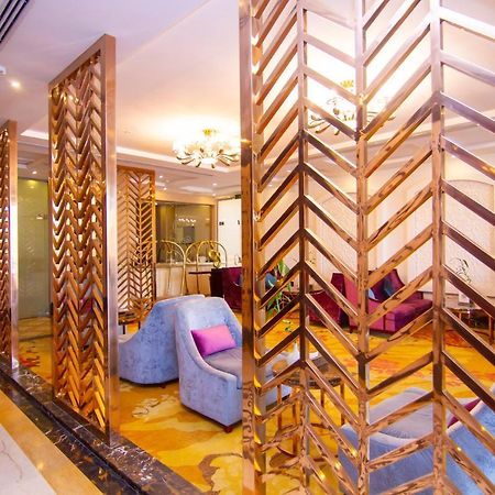 فندق هوليداي الخليج الرياض - Holiday Al Khaleej Hotel Exteriér fotografie
