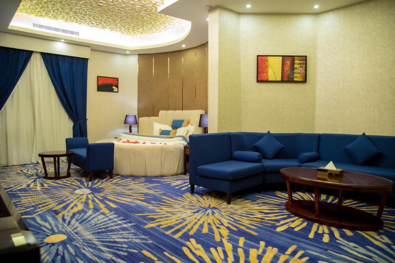 فندق هوليداي الخليج الرياض - Holiday Al Khaleej Hotel Exteriér fotografie