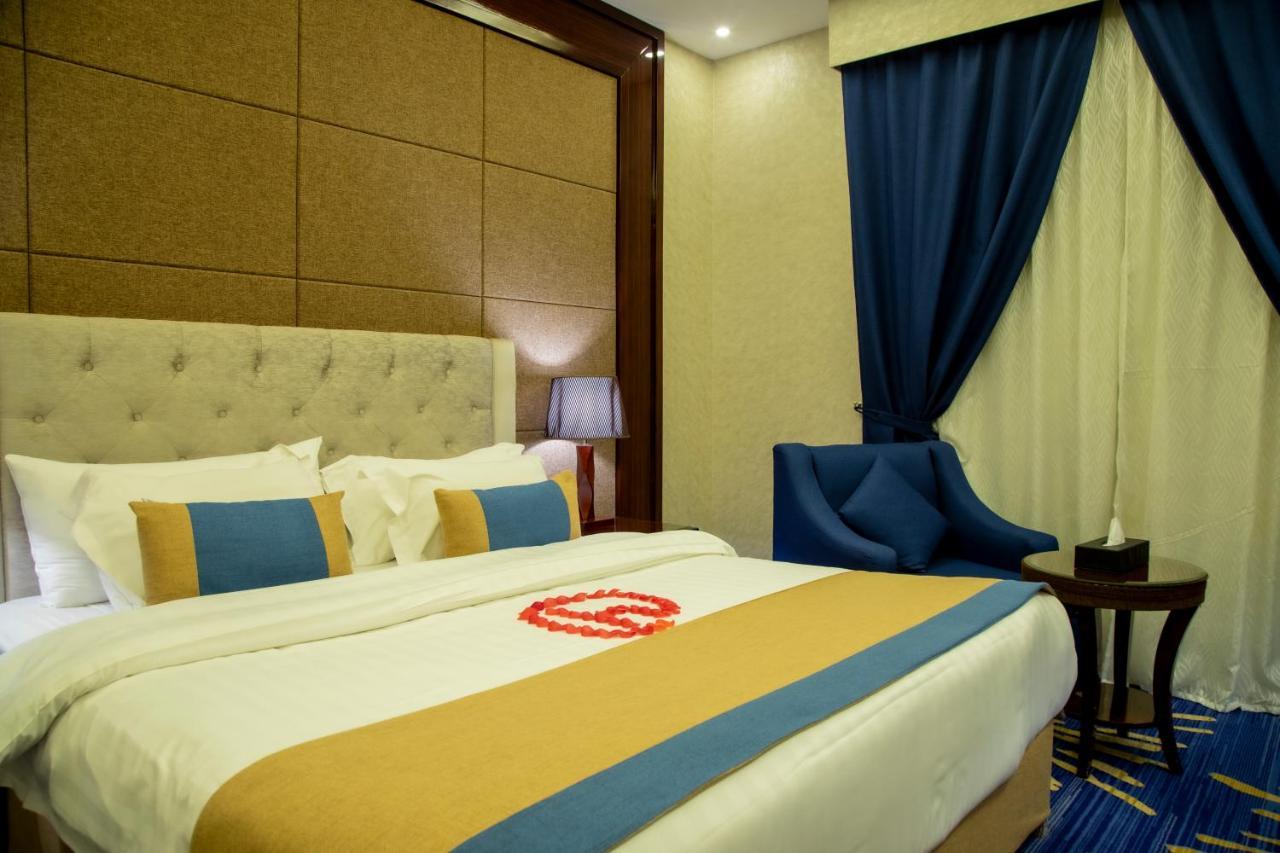 فندق هوليداي الخليج الرياض - Holiday Al Khaleej Hotel Exteriér fotografie