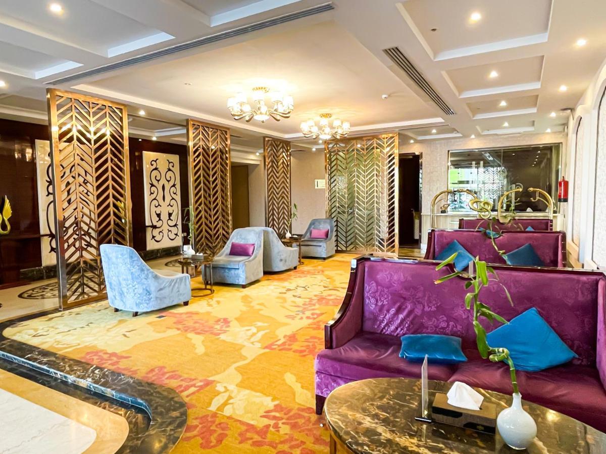 فندق هوليداي الخليج الرياض - Holiday Al Khaleej Hotel Exteriér fotografie