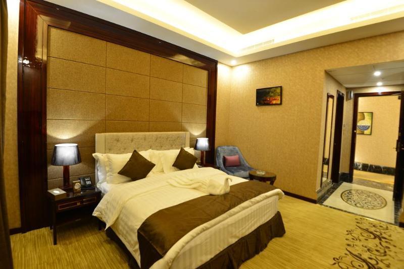 فندق هوليداي الخليج الرياض - Holiday Al Khaleej Hotel Exteriér fotografie