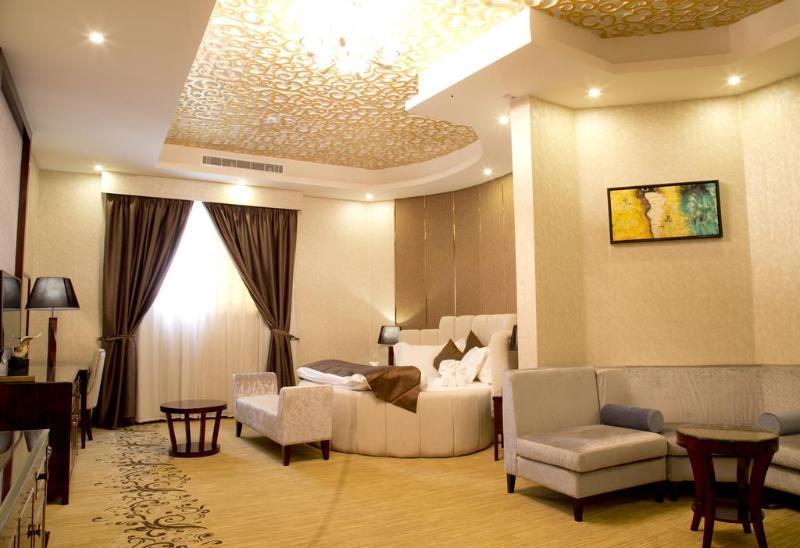 فندق هوليداي الخليج الرياض - Holiday Al Khaleej Hotel Exteriér fotografie